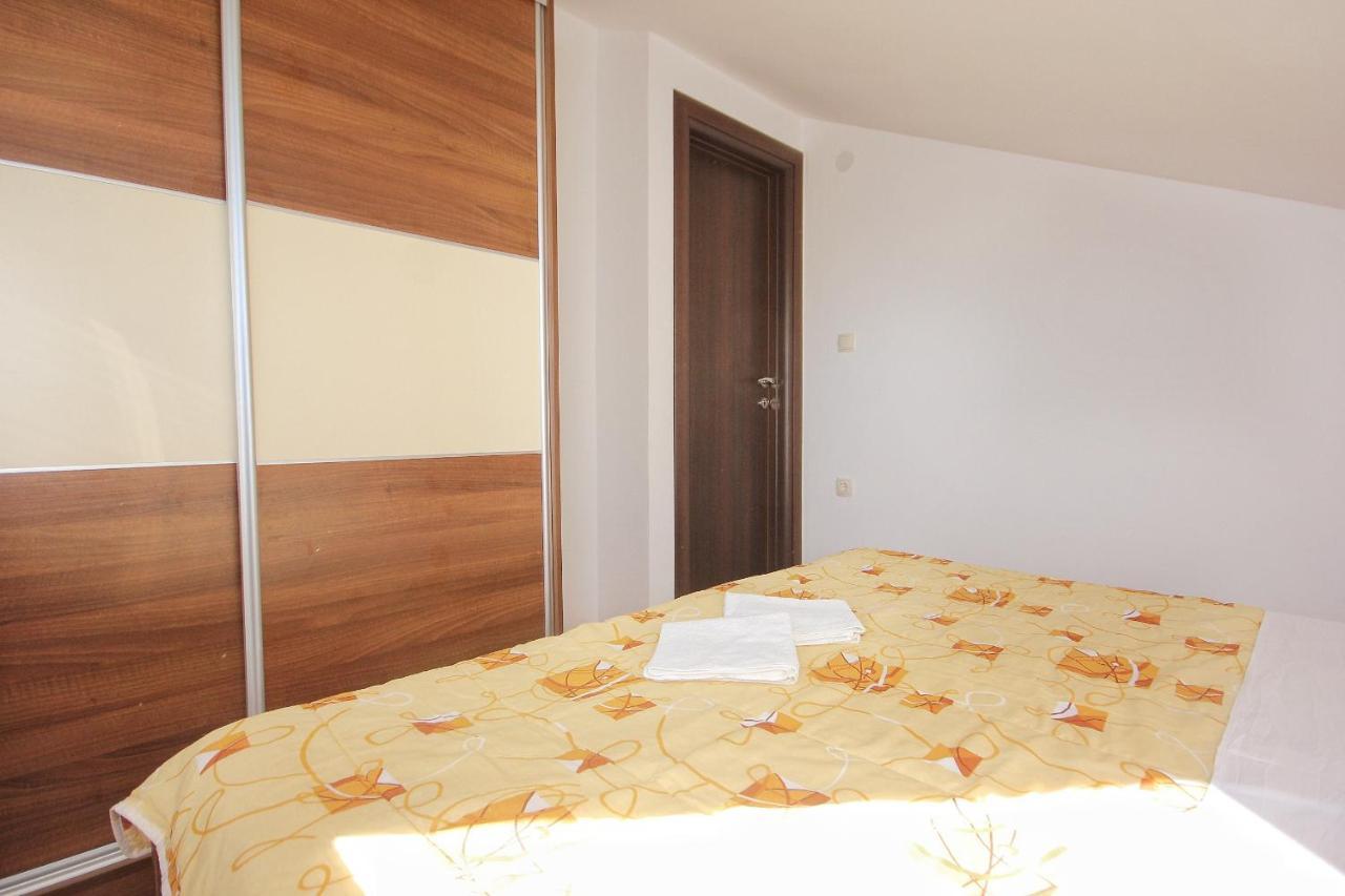 Apartment Vlasici 9324C Екстериор снимка
